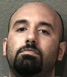 Suspect Gustavo Andres Vasquez - nr131223-7