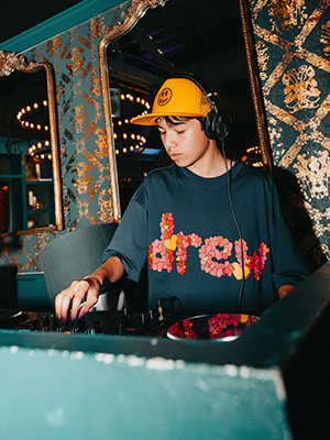DJ Renner